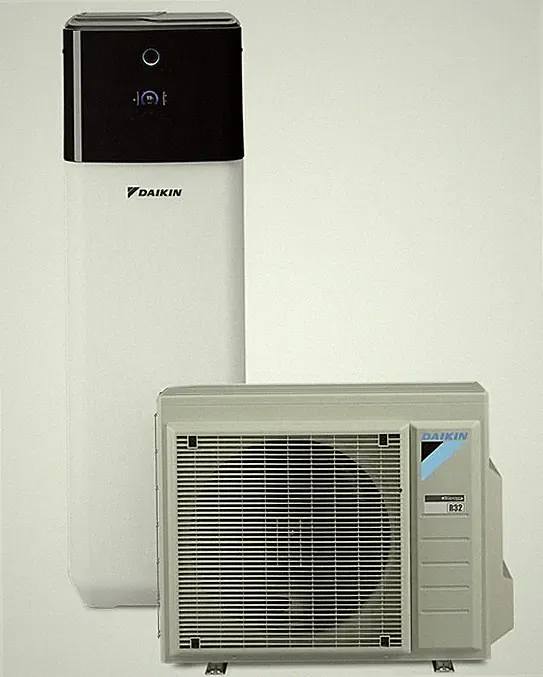 4kW Daikin Wärmepumpe mit 300l Hygienespeicher Heizen Warmwasser Kühlen