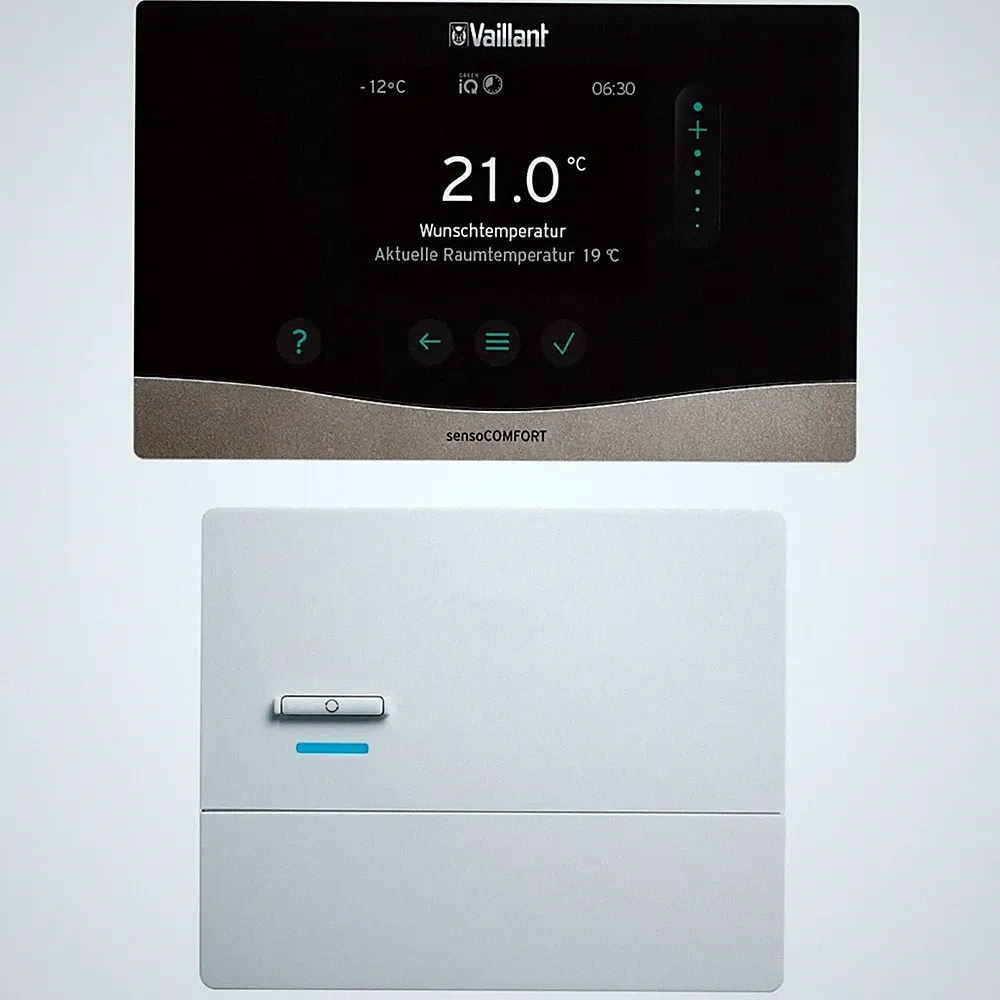 Vaillant Funk-Heizungsregler sensoCOMFORT VRC 720f/2 eBUS 24V IP20